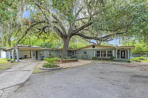 5633 Patsy Anne Dr, Jacksonville, FL 32207