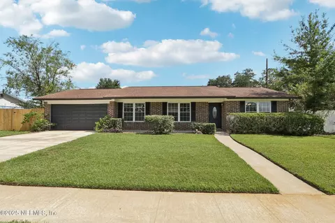 1732 Papaya Dr N, Orange Park, FL 32073