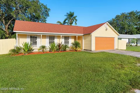 5801 NE Babcock St, Palm Bay, FL 32907