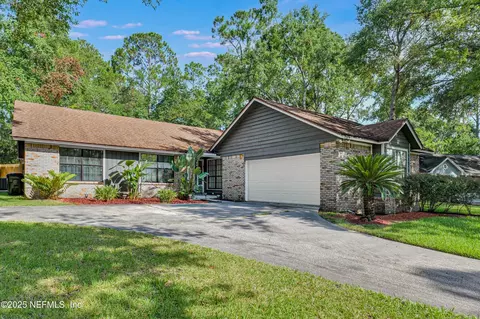 2359 Oak Hammock Ln, Orange Park, FL 32065