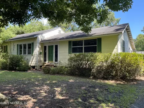 4261 Collins Rd, Jacksonville, FL 32244