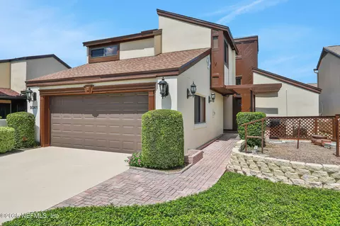 9241 Winged Foot Ln, Jacksonville, FL 32256