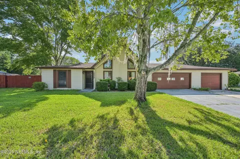 1933 Timucua Trl, Middleburg, FL 32068
