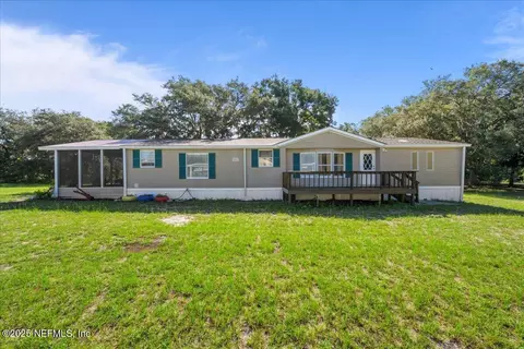 116 Pennsylvania Ave, Pomona Park, FL 32181