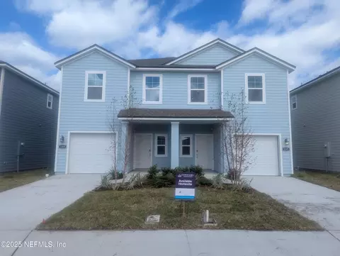 195 Brazil Nut Cir, Jacksonville, FL 32218