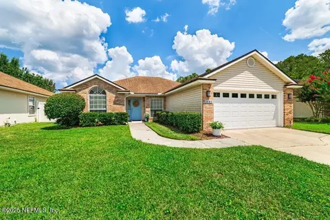 1681 Hawkins Cove Dr W, Jacksonville, FL 32246