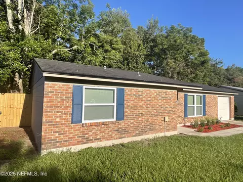 2660 Kenwood Dr W, Jacksonville, FL 32210