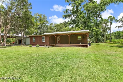 17071 Sutton Trl, Glen Saint Mary, FL 32040