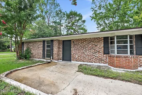 2749 Frontier Ave, Orange Park, FL 32065