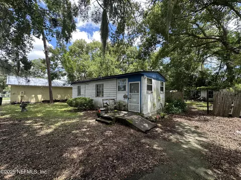 4111 Ruby Dr W, Jacksonville, FL 32246