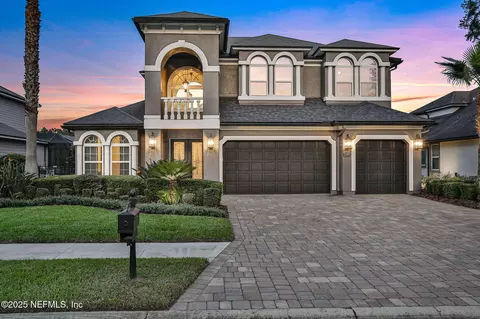 1189 Autumn Pines Dr, Orange Park, FL 32065