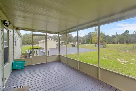 100 Mangels Dr, Interlachen, FL 32148 photo 18
