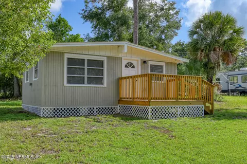 282 Sisco Rd, Pomona Park, FL 32181