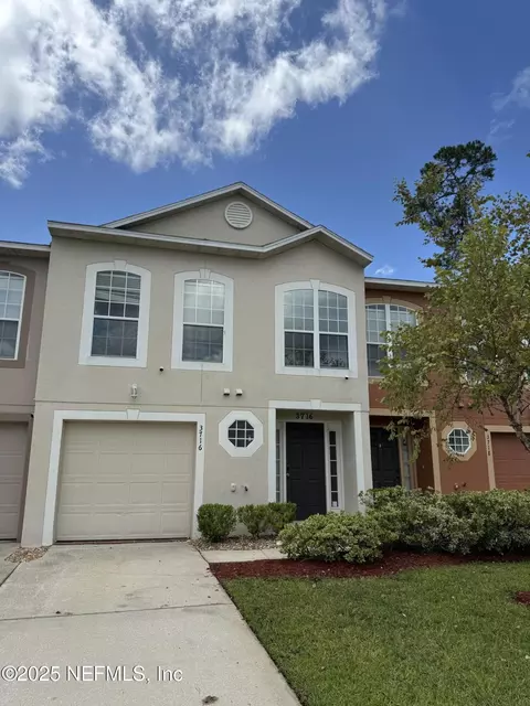 3716 Verde Gardens Cir, Jacksonville, FL 32218