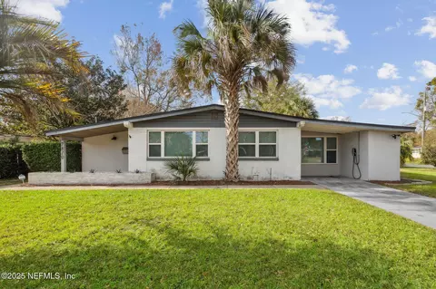 7810 Napo Dr, Jacksonville, FL 32217