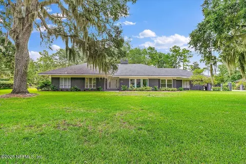 8117 Bahia Blanca St, Jacksonville, FL 32256
