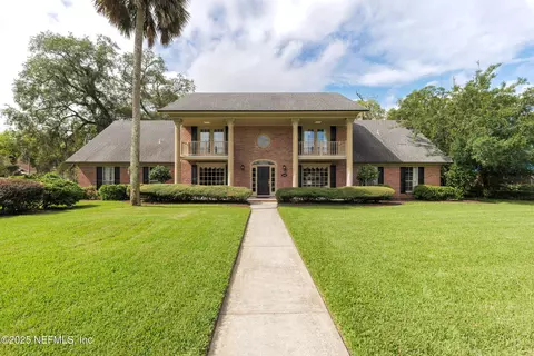 5478 River Trail Rd N, Jacksonville, FL 32277
