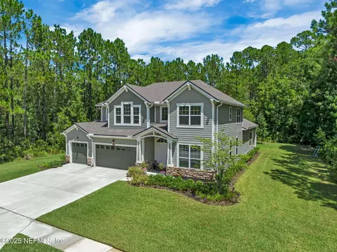 210 Brambly Vine Dr, Saint Johns, FL 32259