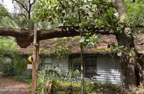 7142 Owl Ridge Ln, Jacksonville, FL 32211