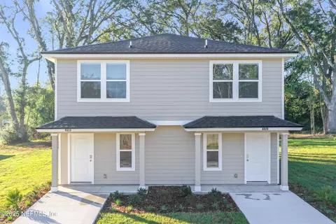 6926 Thurston Rd, Jacksonville, FL 32210