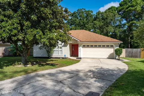 7992 Dewars Ct, Jacksonville, FL 32244