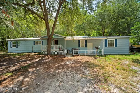 300 Coral Farms Rd, Florahome, FL 32140