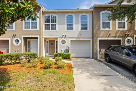 11614 Hickory Oak Dr, Jacksonville, FL 32218