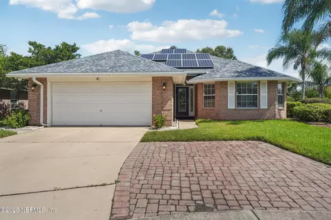 6451 Pemberley Ln, Jacksonville, FL 32244