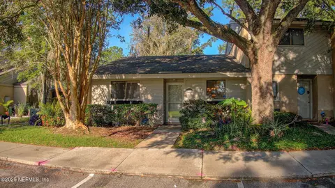 3801 Crown Point Rd #1151, Jacksonville, FL 32257