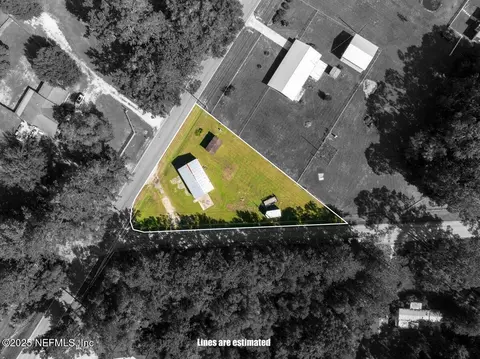 1097 S Moody Rd, Palatka, FL 32177