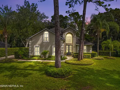 12923 Winged Elm Dr N, Jacksonville, FL 32246