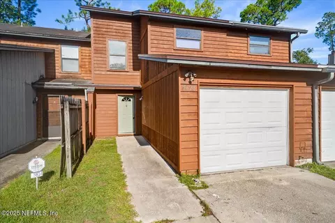 5628 Marathon Pkwy, Jacksonville, FL 32244