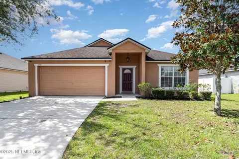 9293 Hawkeye Dr, Jacksonville, FL 32221