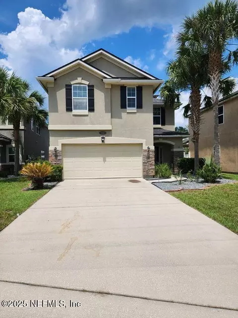 530 Deercroft Ln, Orange Park, FL 32065