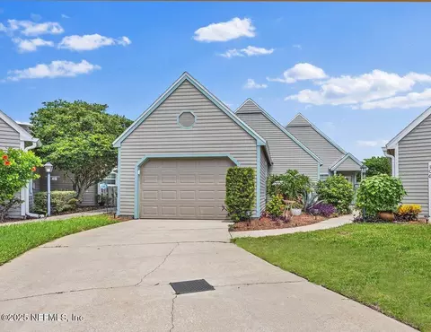 108 Hammock Cir, Saint Augustine, FL 32084