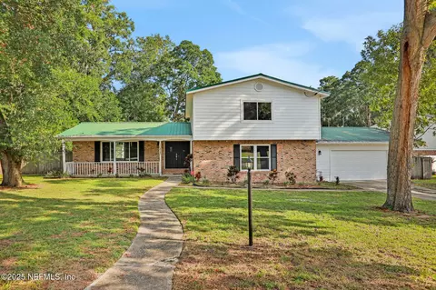 10825 Executive Dr, Jacksonville, FL 32225