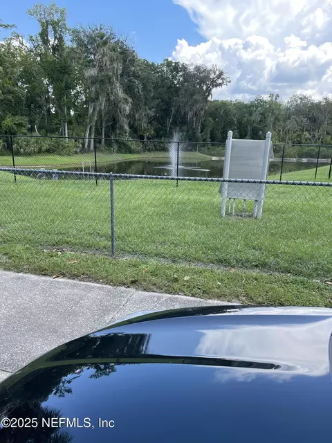 814 10th St N, Palatka, FL 32177