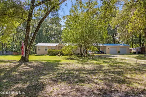 2919 Guava Ct, Middleburg, FL 32068