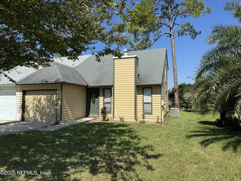 11560 Fort Caroline Lakes Dr, Jacksonville, FL 32225