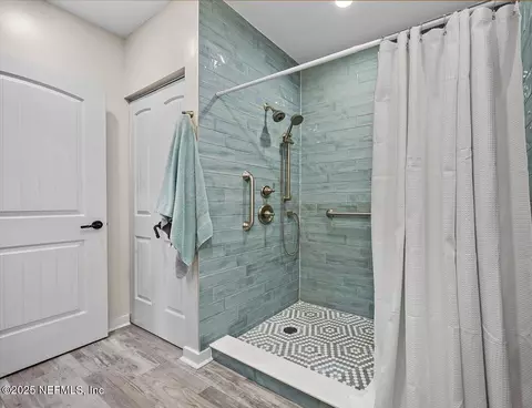Bath - 945 Registry Blvd #302, Saint Augustine, FL 32092 photo 2 of 3