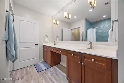 Bath - 945 Registry Blvd #302, Saint Augustine, FL 32092 photo 1 of 3