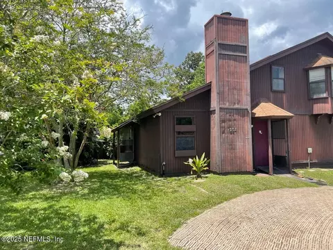 1202 N 11th St, Jacksonville Beach, FL 32250