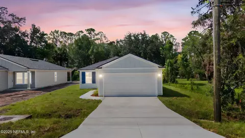 1116 Bonaventure Ave, Green Cove Springs, FL 32043
