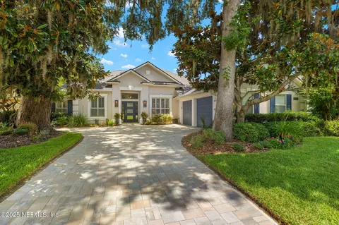 1722 Margarets Walk Rd, Fleming Island, FL 32003
