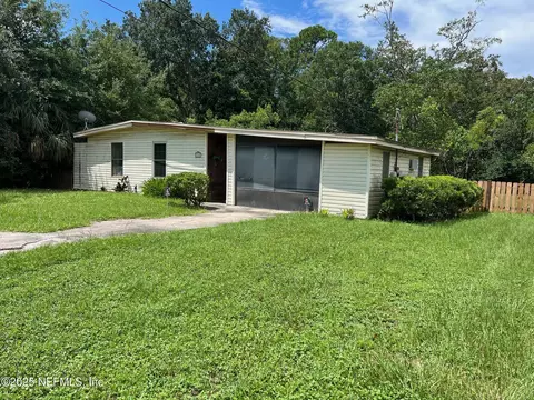 2142 Leon Rd, Jacksonville, FL 32246