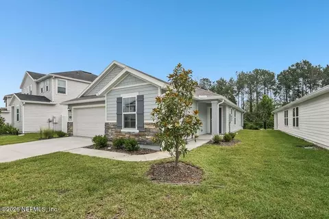 718 Panther Lake Pkwy, Jacksonville, FL 32221