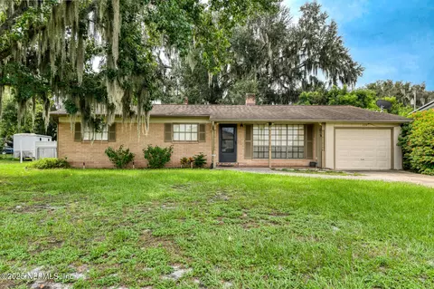 228 River Dr, East Palatka, FL 32131