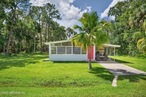 119 Ludwig Ave, Crescent City, FL 32112