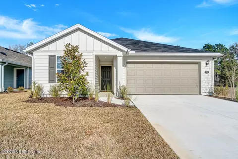 712 Panther Lake Pkwy, Jacksonville, FL 32221