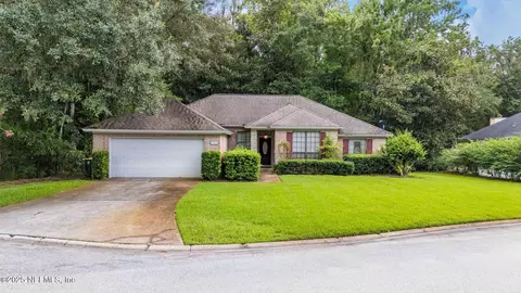 3882 Habersham Forest Dr, Jacksonville, FL 32223